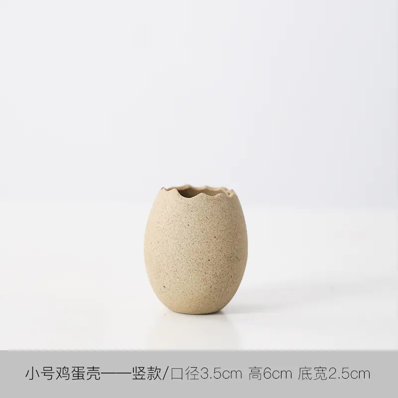 Artistic Eggshell Ceramic Vase